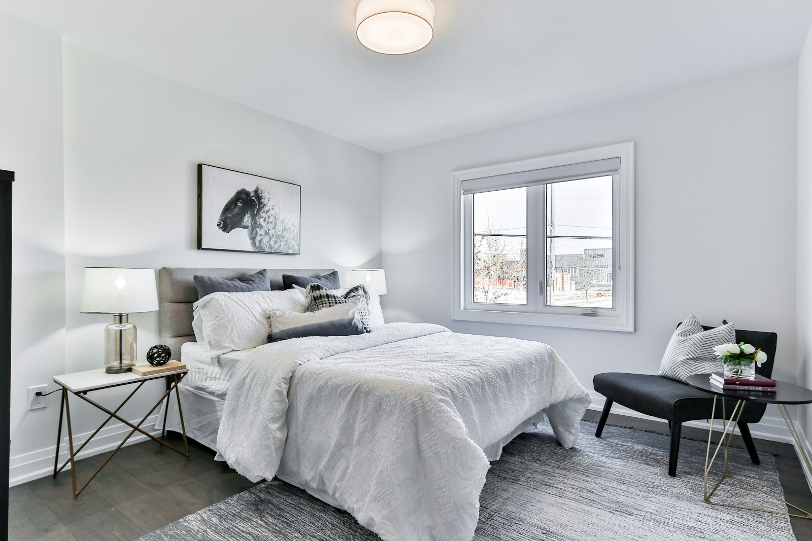 Companion suite with two beds at Velora